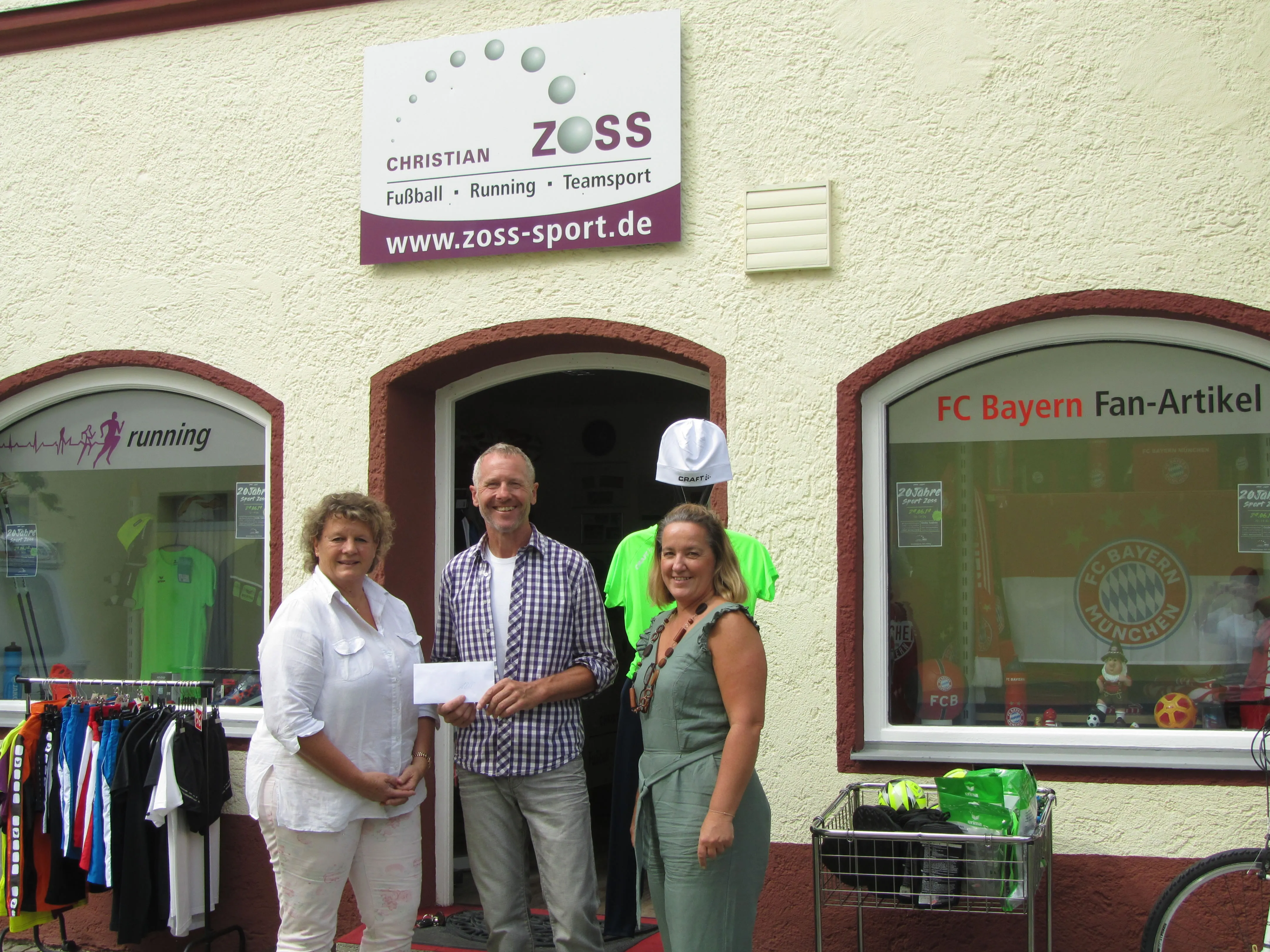 Sport Zoss Ladeneingang in Bad Aibling